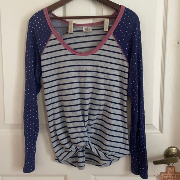 Self Esteem Tops - Self esteem size large long sleeve shirt